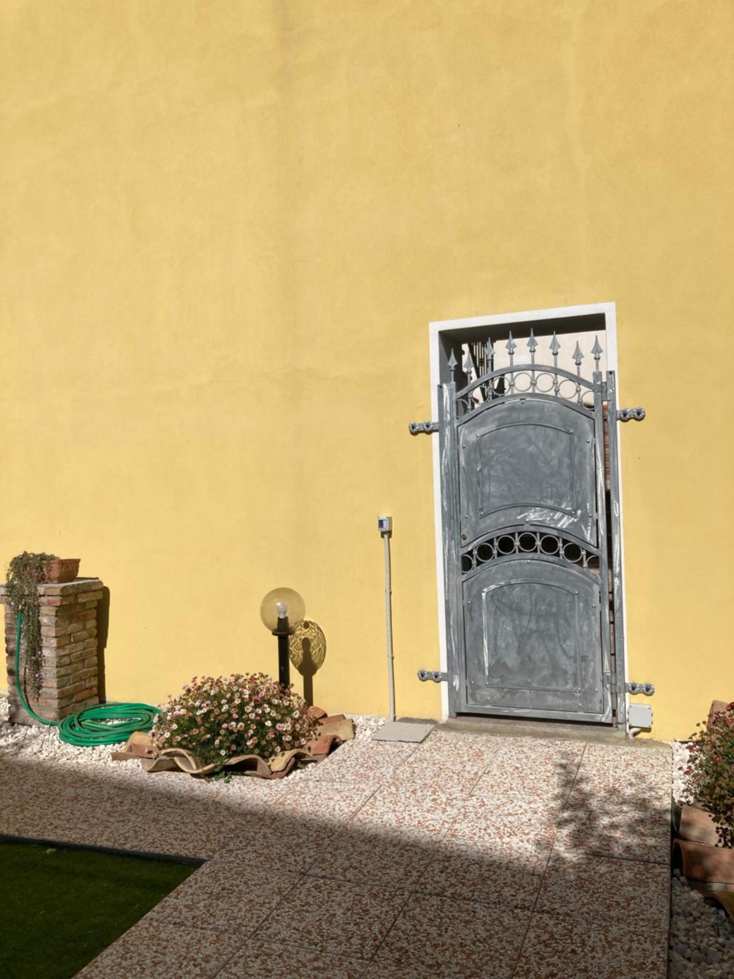Casa Vacanze Il Giardino Villamassargia Exterior photo